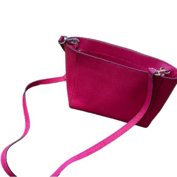 Michael Kors Purse - Picture 6 of 6